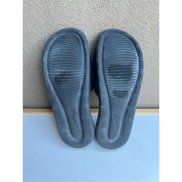 Nike Slides Womens 10 Black Rosegold Spell Out Logo Slip On Pool Shower Sandals - Picture 6 of 6